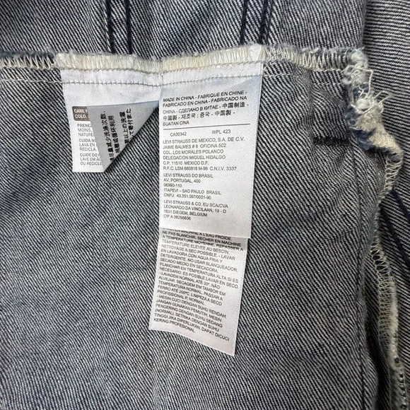 Levi's Trucker Jean Jacket Men's Size Medium Dark Wash Button Front - Picture 9 of 12